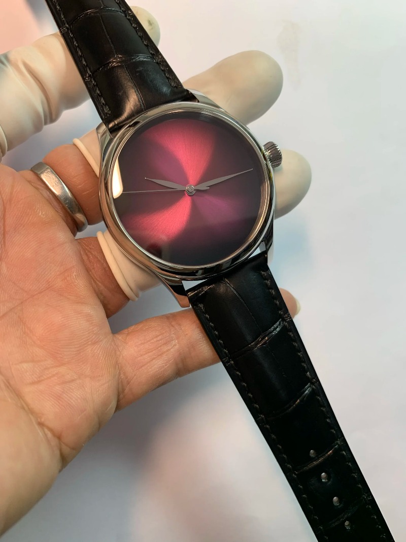 Jewelry Watch - Buku Tanpa Kata, Mesin Swiss Fine